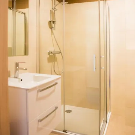 Hotel Centrum Misji Afrykanskich - Centrum Hotelowo-konferencyjne Borzecin Duzy