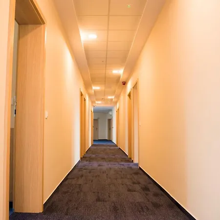 Centrum Misji Afrykanskich - Centrum Hotelowo-konferencyjne Borzecin Duzy