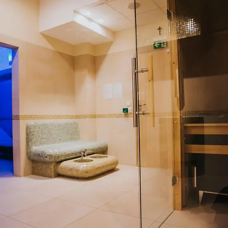Hotel Centrum Misji Afrykanskich - Centrum Hotelowo-konferencyjne *