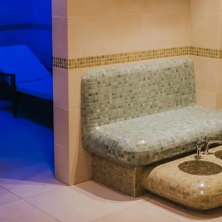 Centrum Misji Afrykanskich - Centrum Hotelowo-konferencyjne Hotel Borzecin Duzy